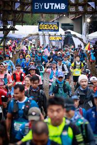 BIB: 000226, 080324
                            <button type="button" onclick="openModal(13426861)" class="btn btn-primary btn-sm float-right btn-popup" data-toggle="modal" data-target=".modal-high-quality">
                        <i class="fas fa-shopping-cart"></i> Add to Cart
                    </button>
                                            <button type="button" onclick="isThisMe(13426861, true)" class="btn btn-success btn-sm float-right btn-popup btn-isme hidden" data-toggle="tooltip" data-placement="bottom" title="นี่คือรูปของคุณใช่ไหม คลิกที่นี่เพื่อเอาเข้าอัลบั้ม">
                        <i class="fas fa-plus"></i> Add to album
                    </button>
                    <button type="button" onclick="isThisMe(13426861, false)" class="btn btn-warning btn-sm float-right btn-popup btn-isnotme hidden">
                        <i class="fas fa-ban"></i> Remove from album
                    </button>